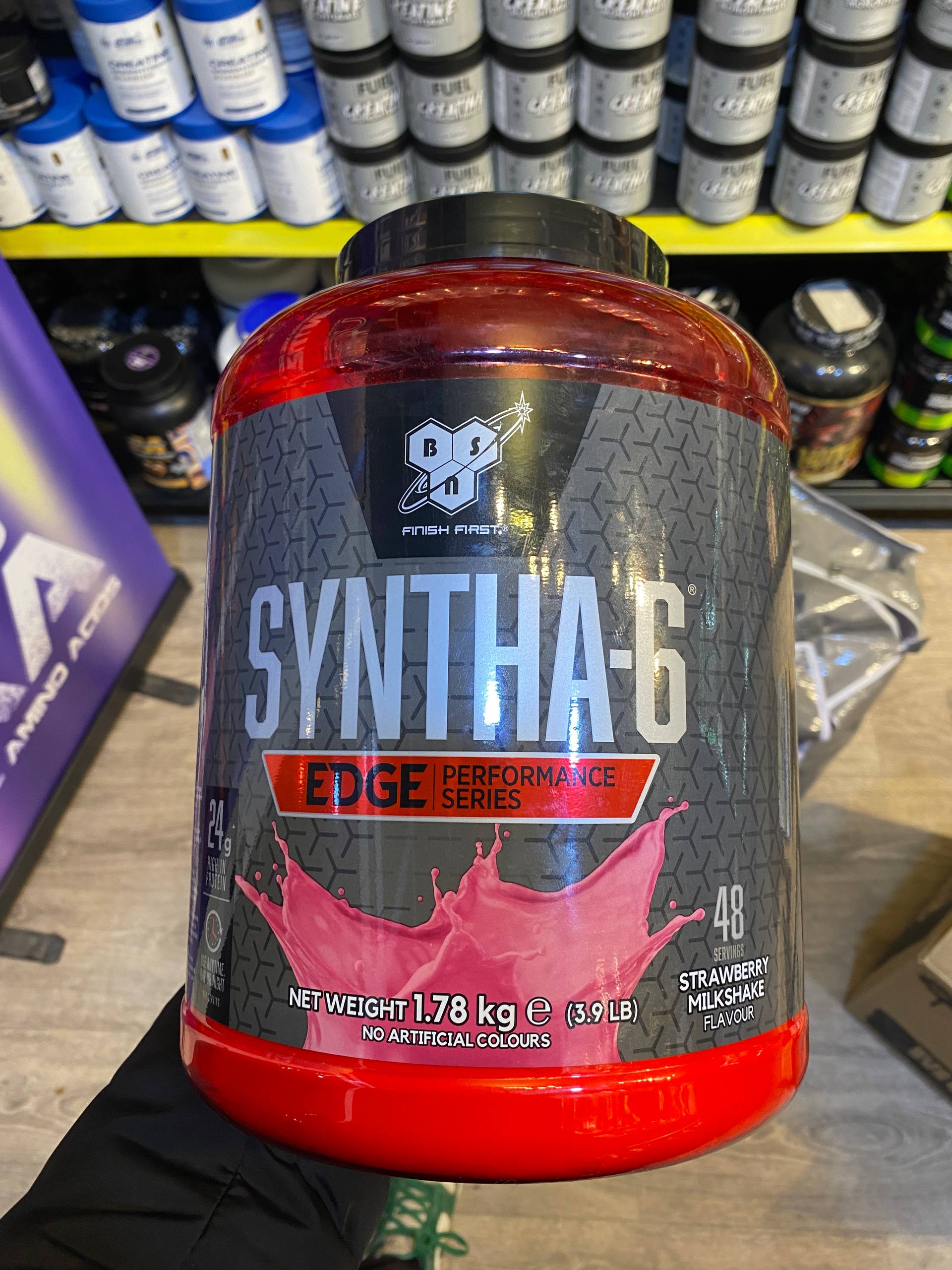 photo_5938310075552303953_w